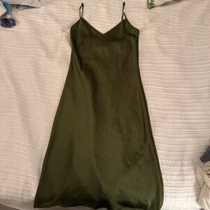 Wilfred Forest Green Midi Dress